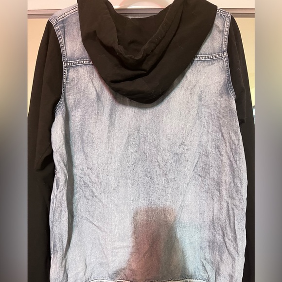 Volcom Zip Up Jacket - Picture 7 of 9